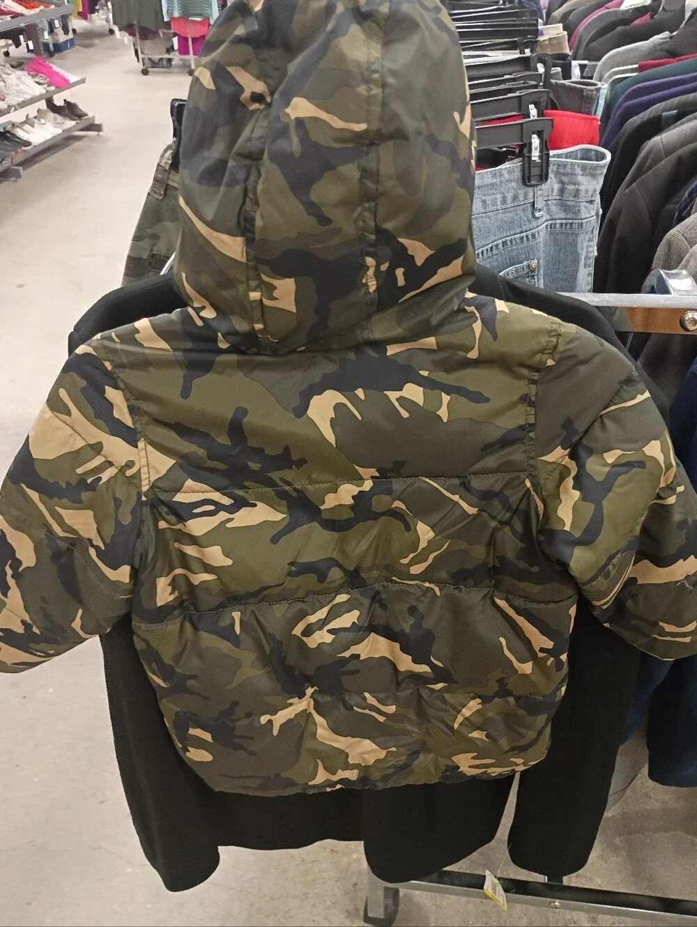 Old Navy Kids' Camo Puffer Jacket - Green